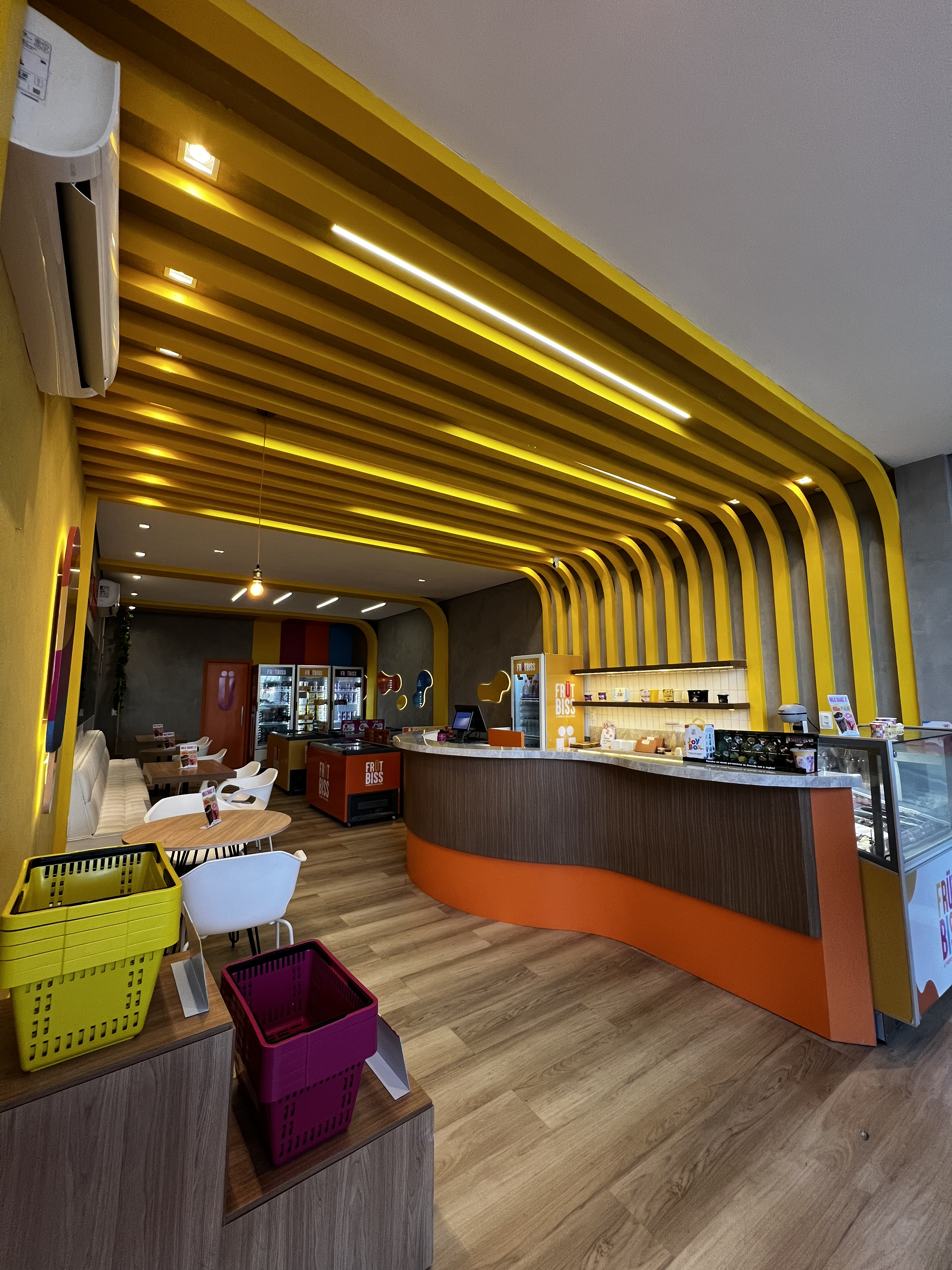 Loja FrutBiss Store Sul, no Pátio Água Fria